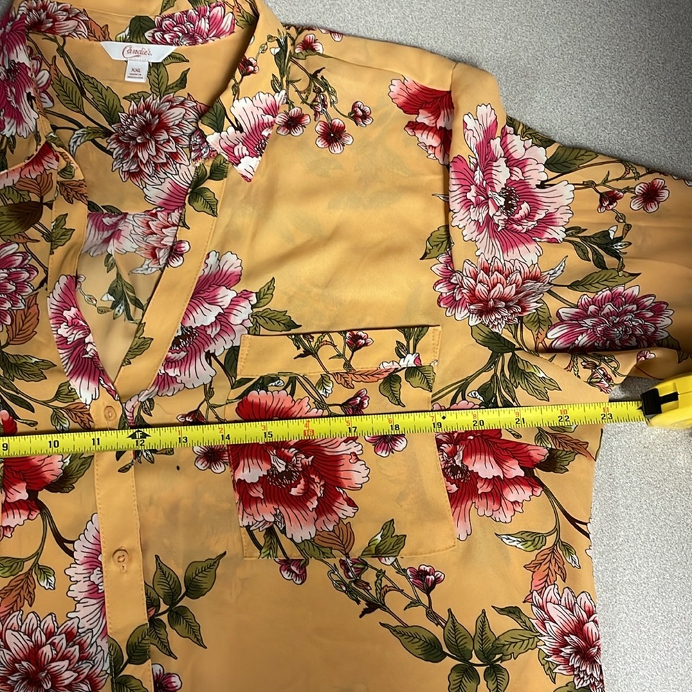 Button down blouse - Picture 6 of 8